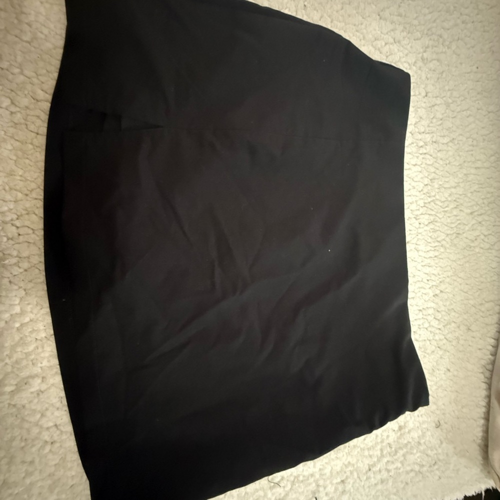 Love Tree Black Skirt